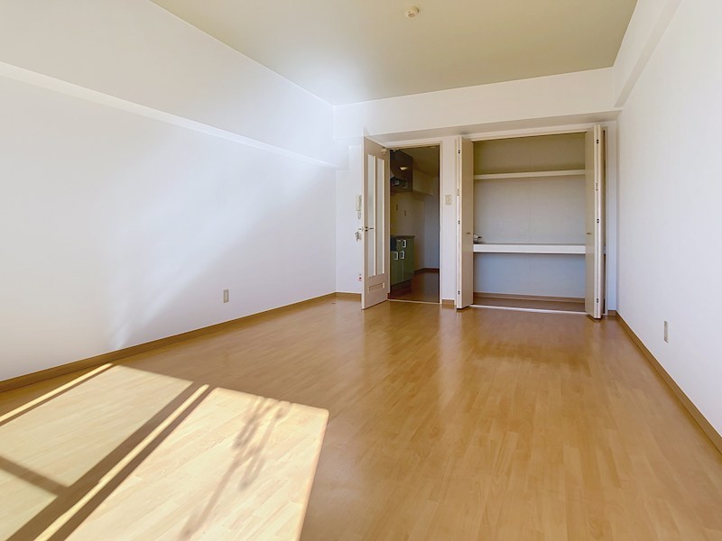 LOTUS MARSH元今泉 ベッドルーム