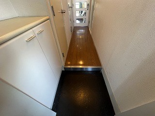 グランドハイツ睦町 玄関