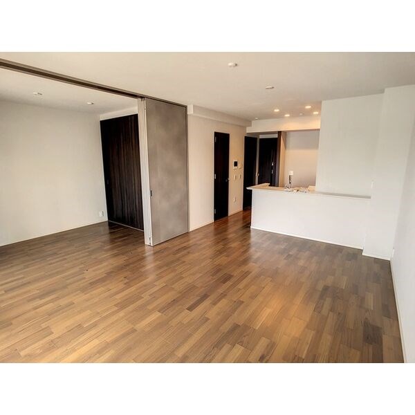 プラウド宇都宮 リビング