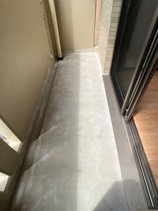 IRIC(アイアールアイシー) ベランダ