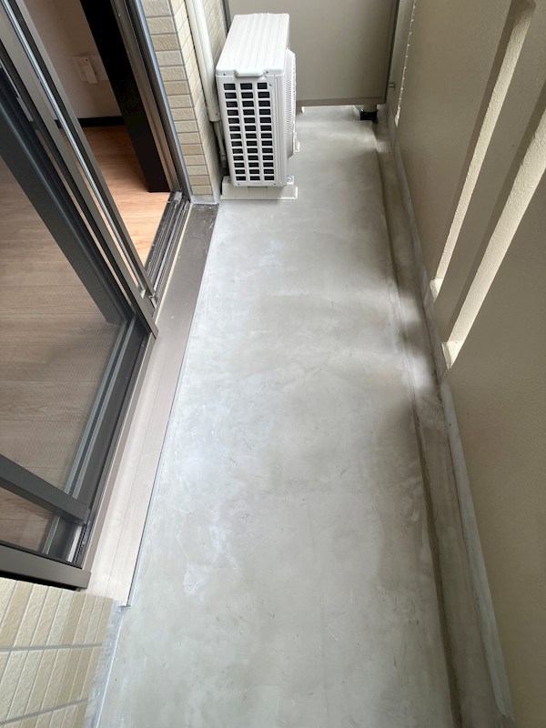 IRIC(アイアールアイシー) ベランダ