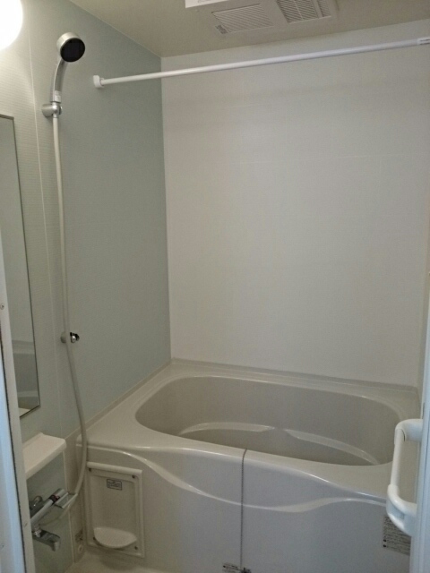 アル・ソーレⅡ 風呂画像