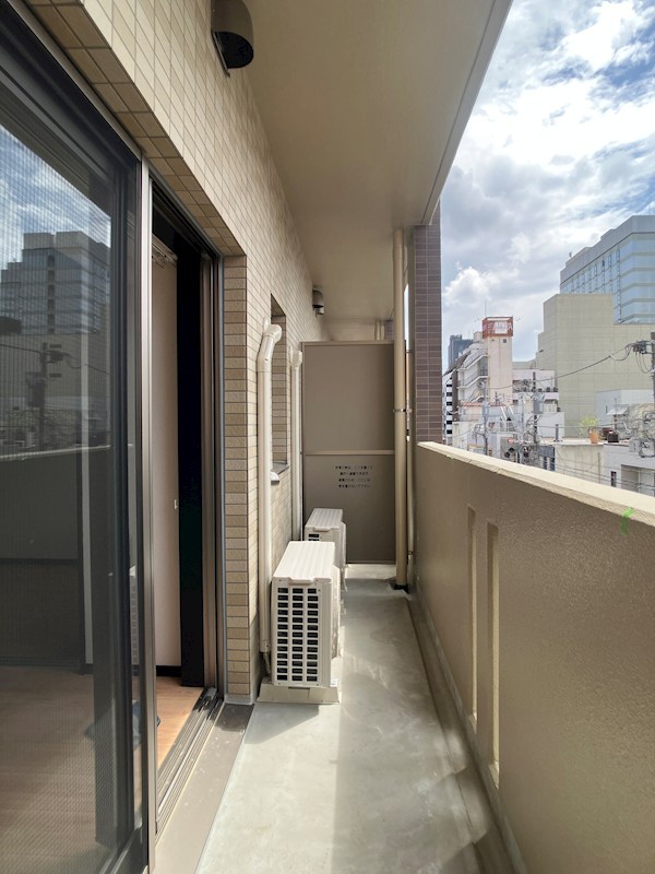 IRIC(アイアールアイシー) ベランダ