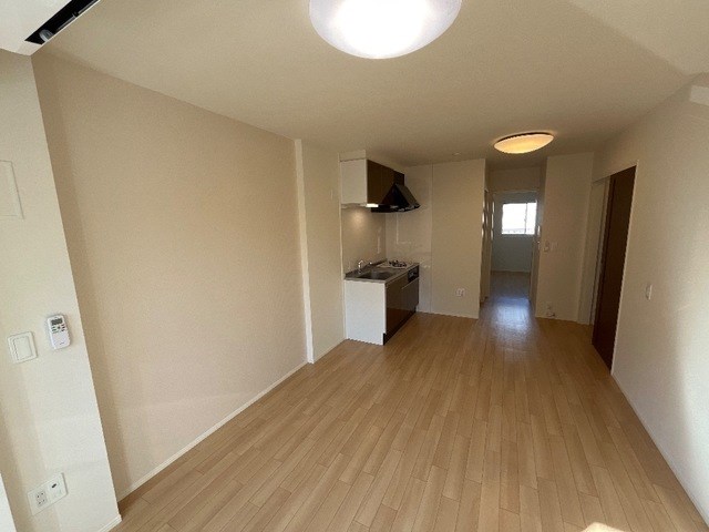 ダイアモンド　ムーン リビング