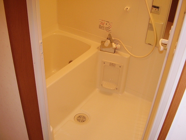 ベリエ京町 風呂画像