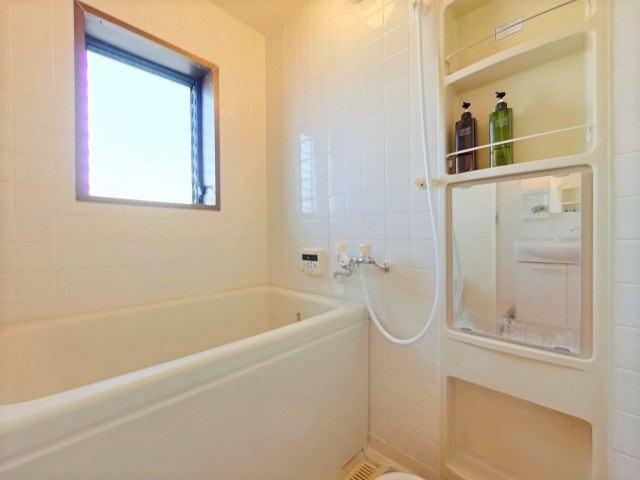 ロワールレジデンスⅢ 風呂画像