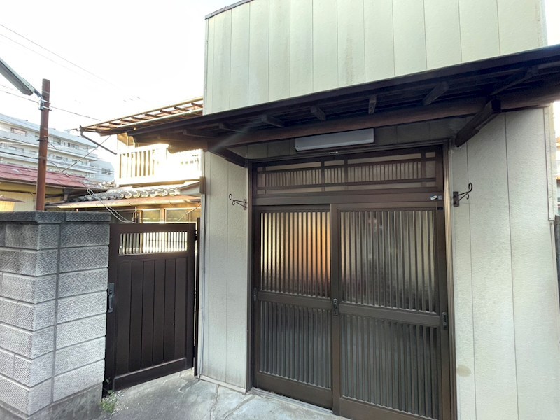 佐野伊賀町戸建 玄関