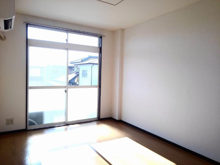 アーバンヒルズ リビング