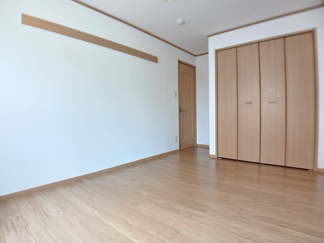 エテルノ　Ｉ ベッドルーム