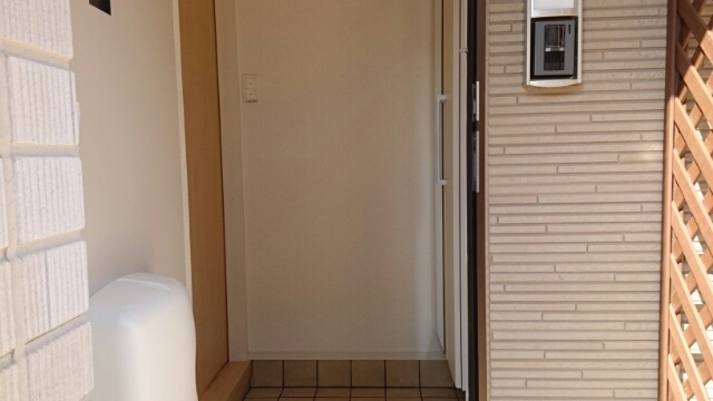 サン・クレメントＺＥＲＯ 玄関