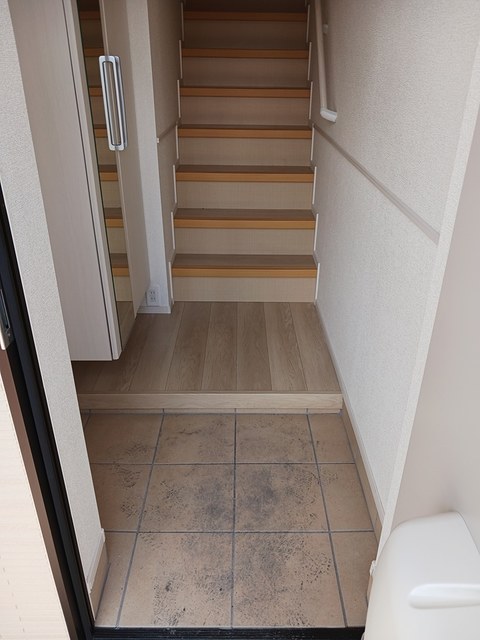 アヴニール 玄関