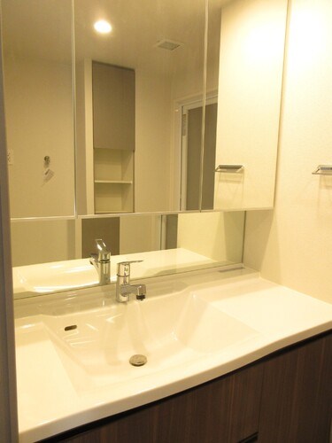 サーパス宇都宮県庁前通り その他1