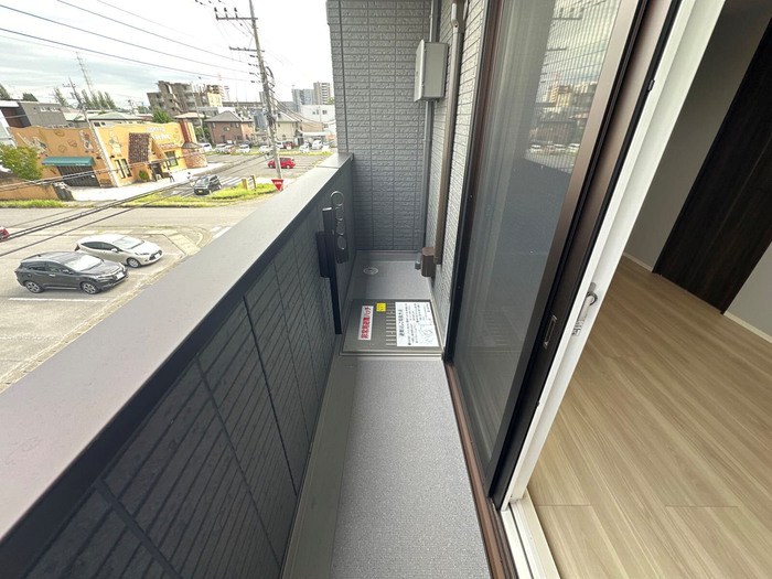 D-GLANZ　EAST ベランダ