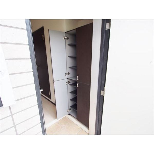 グラース　リオ 玄関