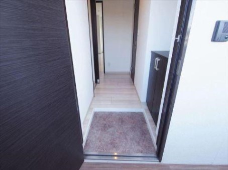 ウィンクラッセ 玄関