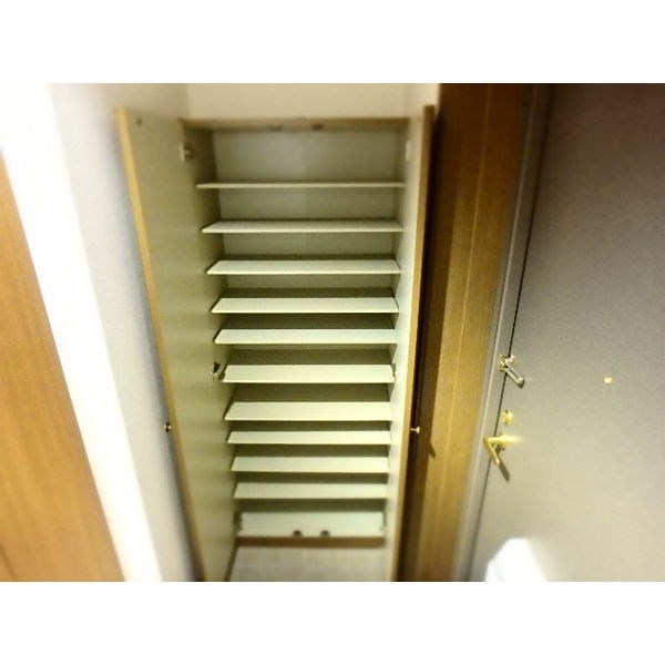 コートビレッジ駅前通り その他3