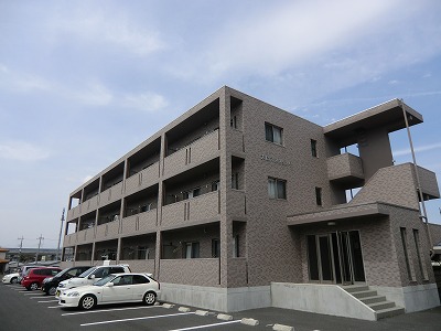 ソル・レヴァンテⅡ 102号室 外観