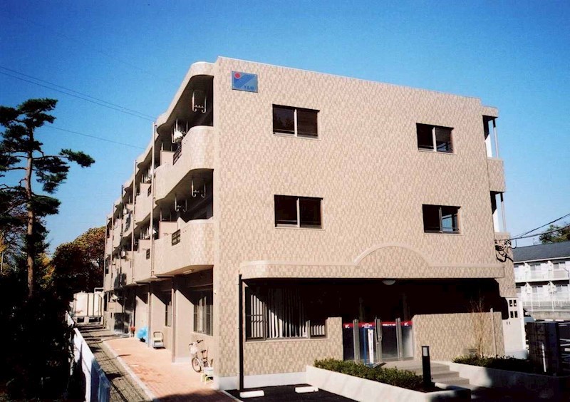 グランディール陽東 305号室 外観