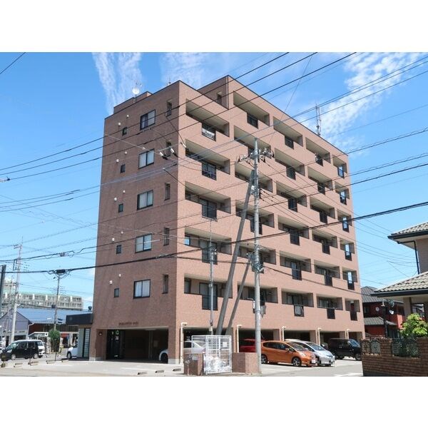 アルファレジデンスイースト  402号室 外観