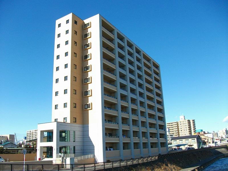 リバーサイド天神 305号室 外観