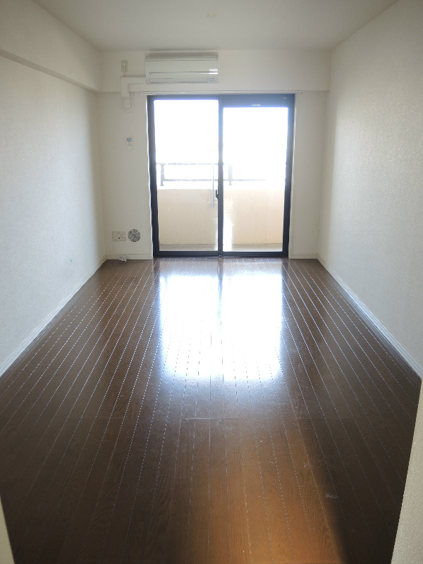 リバーサイド天神 リビング