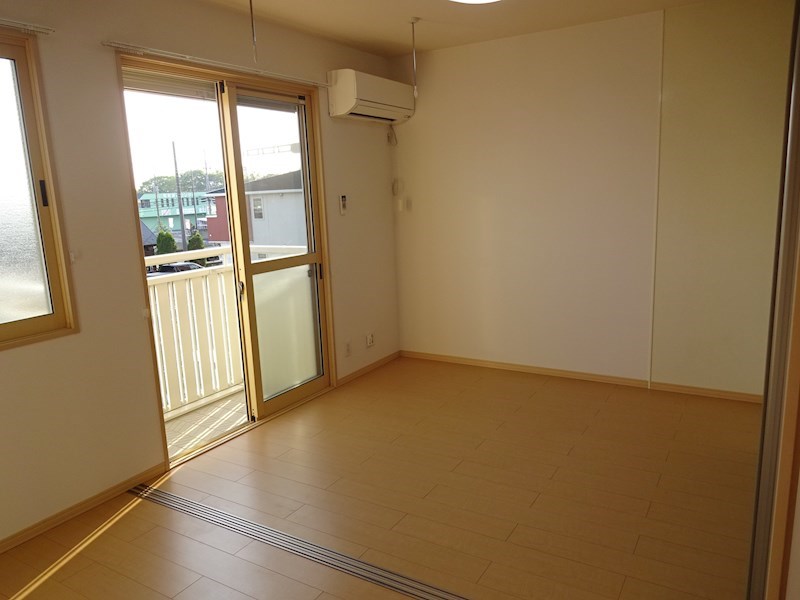 シャトーグランドハイム E リビング