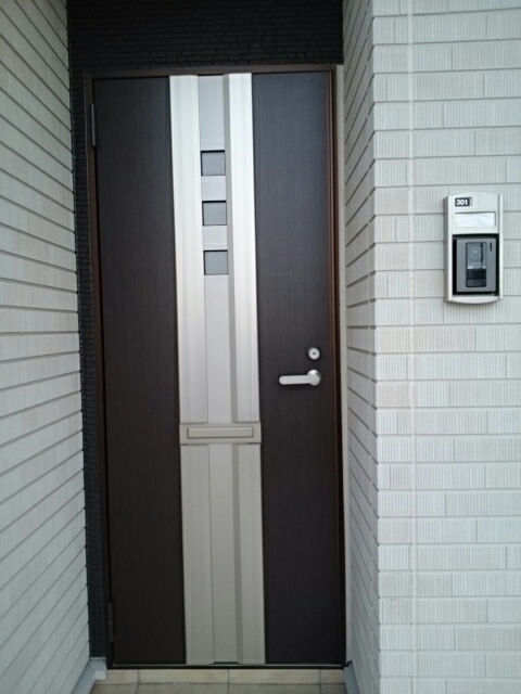 アル・ソーレⅡ 玄関