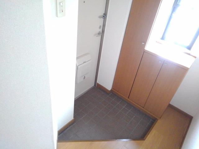 カーサエテルノＡ 玄関