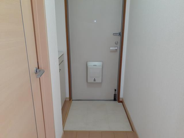 マリッチＹＳ　Ａ 玄関