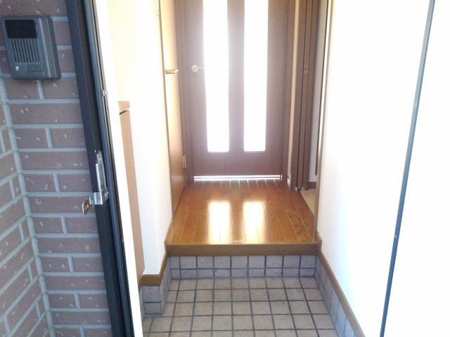 ルミエールⅤ 玄関