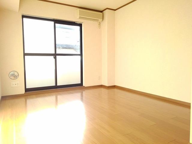 ルミエールⅤ リビング