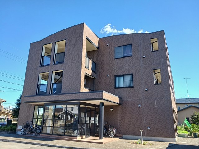 エトワール城東 203号室 外観