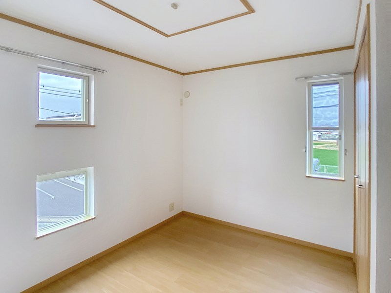 サンライト・ヴィラ C ベッドルーム