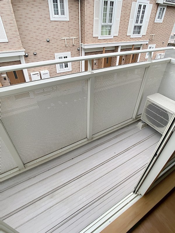 サンライト・ヴィラ D ベランダ