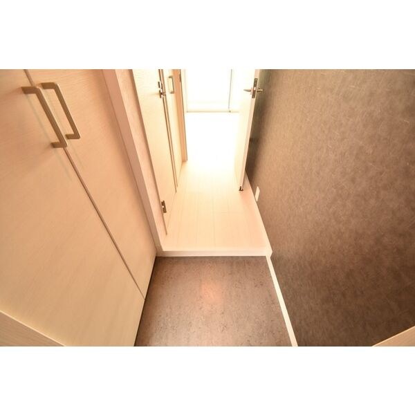 EAST　CONCIE 玄関