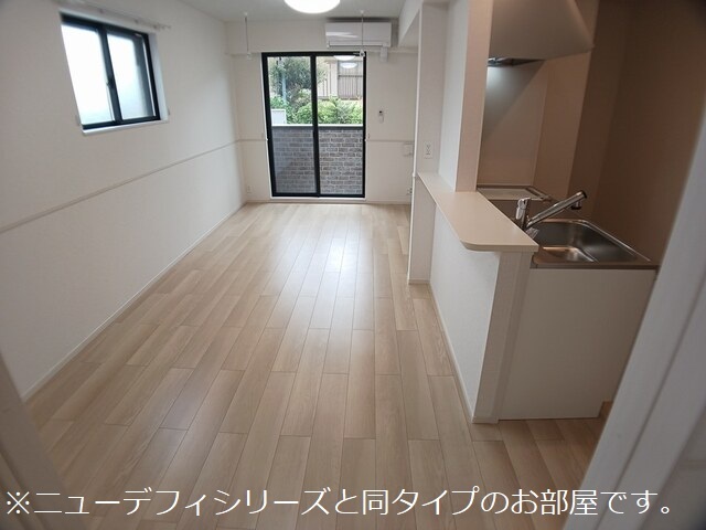 エレガンス　メゾン　Ⅰ リビング