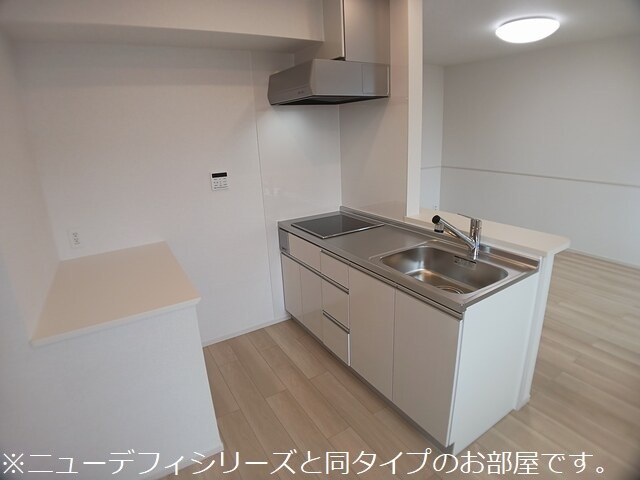 エレガンス　メゾン　Ⅰ キッチン