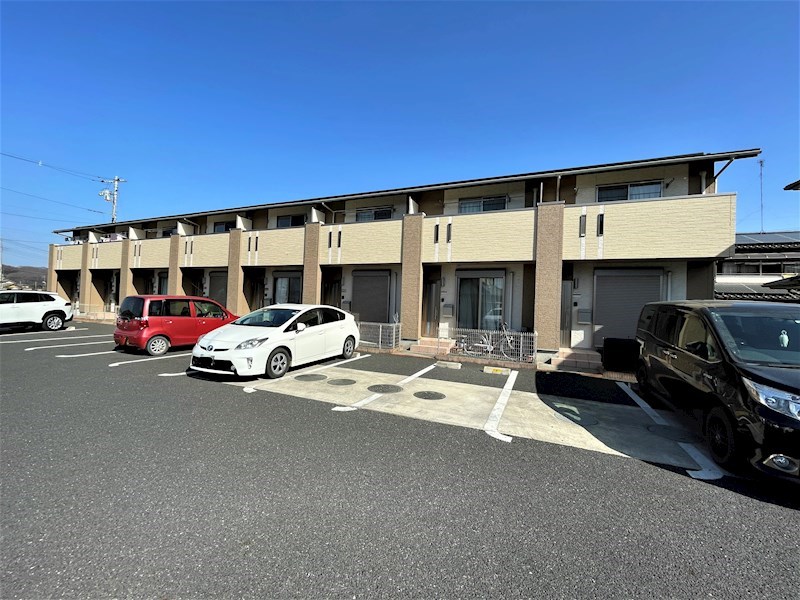 グランシャリオ西方 107号室 外観