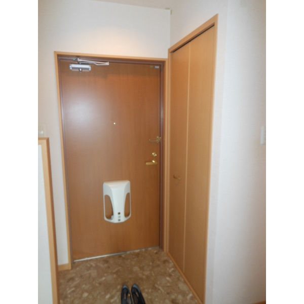 ゴールドライフマンション宇都宮 玄関