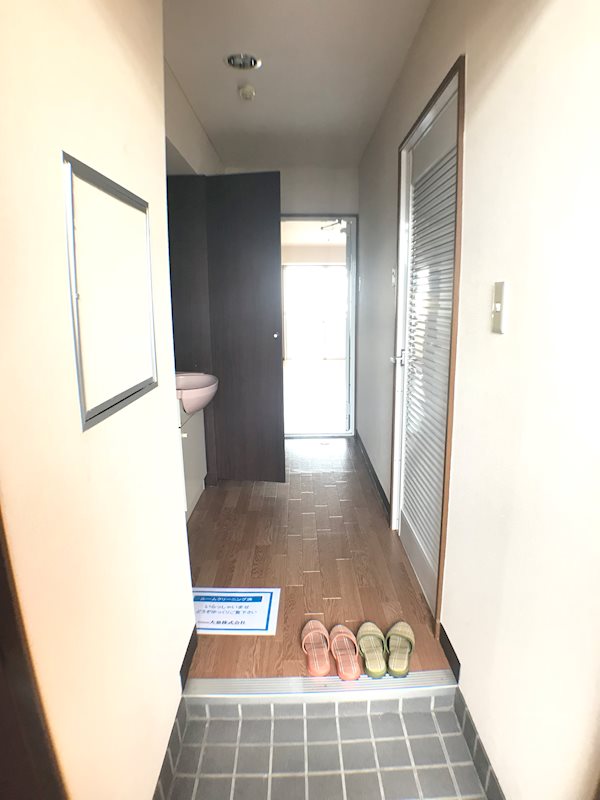 レジデンスカープ自治医大 玄関