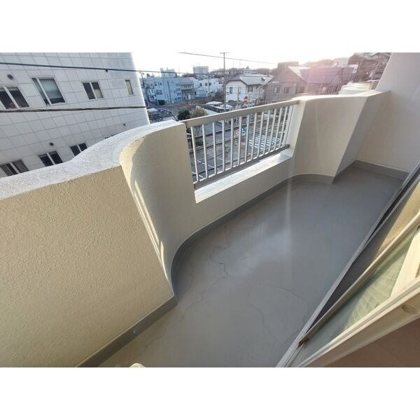 新泉ビル ベランダ