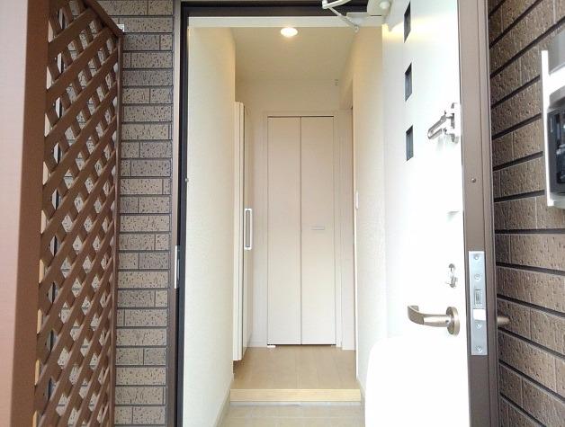 エクセレント・ヴィラ富田Ａ 玄関