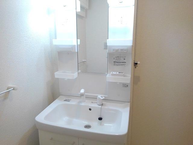 カーサ　ヴィアンコ　ネロ その他1