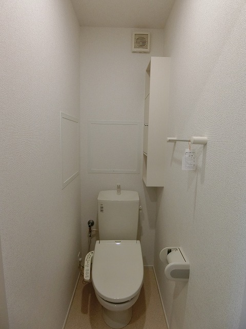 カーサ　ヴィアンコ　ネロ その他2