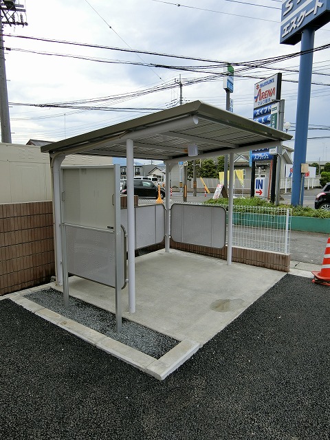 カーサ　ヴィアンコ　ネロ その他6