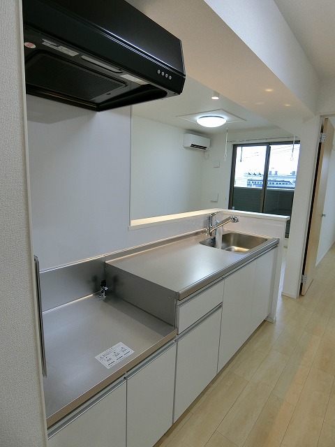 カーサ　ヴィアンコ　ネロ キッチン