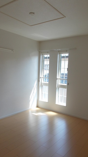 サプリーム　Ⅰ番館 ベッドルーム