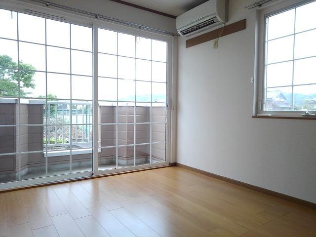 ピエ　デルモンテ リビング