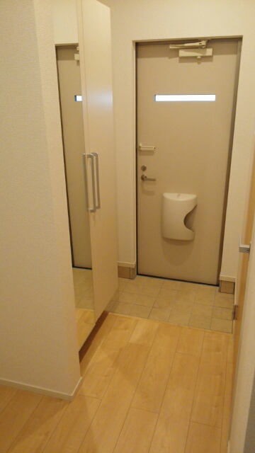 メゾン　シャルマン　Ａ 玄関