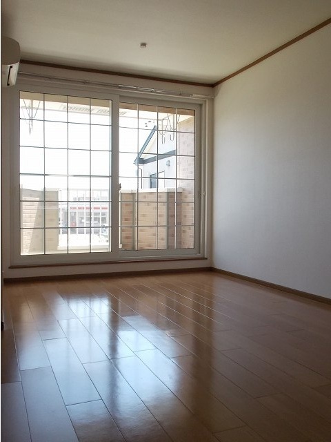 リッチモンド　&amp;Beta; リビング